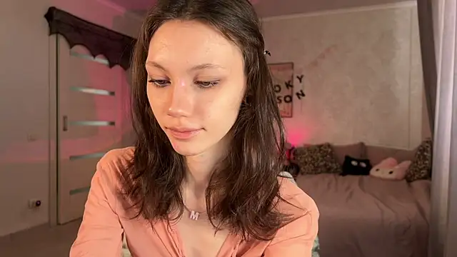 MiaPimmy - I wanna feel your hands on my boobies!