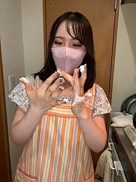 Sakura_o6 - ミニスカ脱いじゃう💕