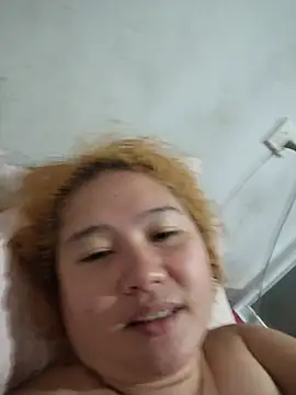 Bitchychubby - dildoooooooooooo and squirt
