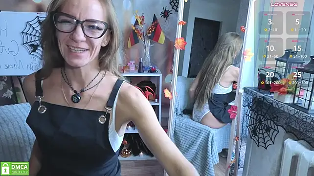 Jesica_mooonn - take off your apron for me