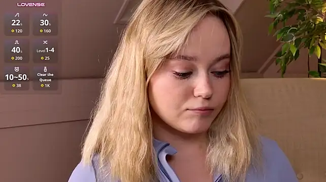 ElaraVance - Massage tits
