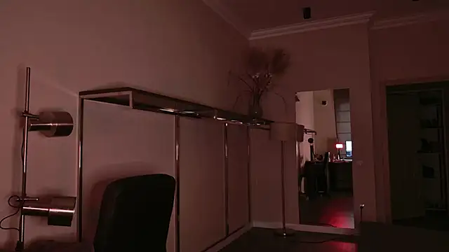 Di_na_Bell - your submissive girl