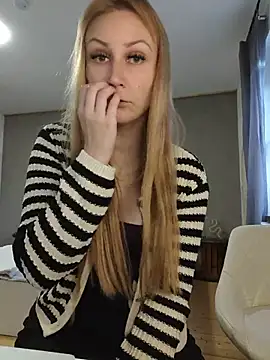 SweetGermanGoddess - 🍑Show Ass + Slap Ass 2x