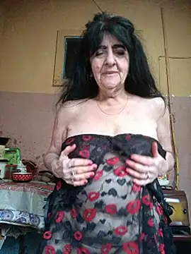 Lovely_Lori