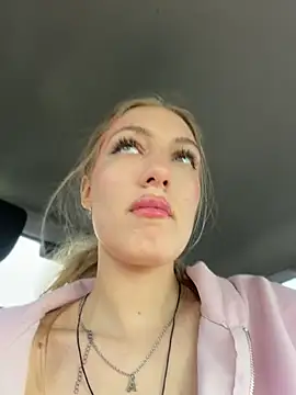 JessiTous - make my big ass red)