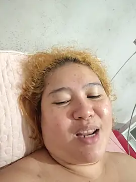 Bitchychubby - dildoooooooooooo and squirt