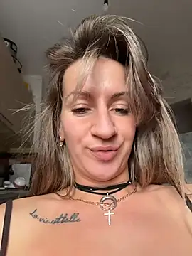 EvvaMur - write your nickname on the pussy