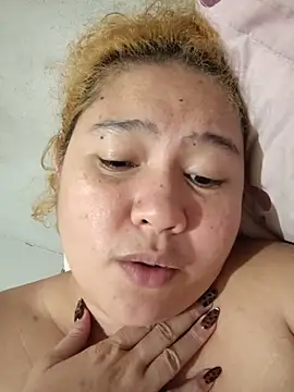Bitchychubby - dildoooooooooooo and squirt