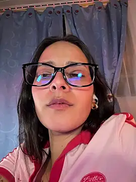 _vaness - Doggy without panties