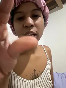 Zaira_Rose_