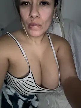 LatinaFuegoX
