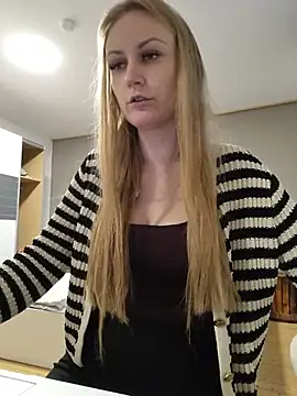 SweetGermanGoddess - 💦Cum Countdown 10-1 + Flash Boobs