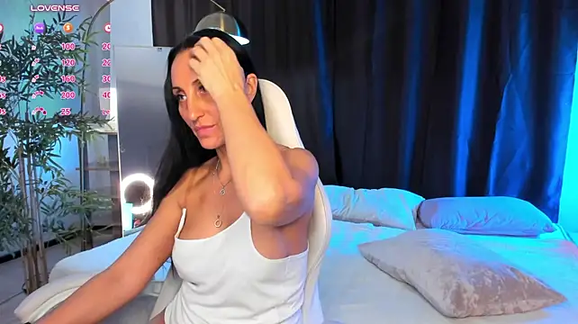 Eva_luxa - hand bra