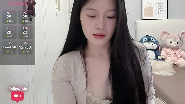 --bee-- - 瑟瑟吃香蕉