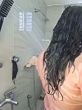 Bristy--- - Boobs in oil