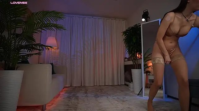 Amely_Young - Camel Toe Tease
