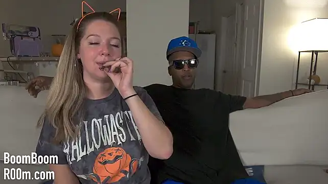 Boomboomr00m - Spit, Spank, Rub + Finger Pussy
