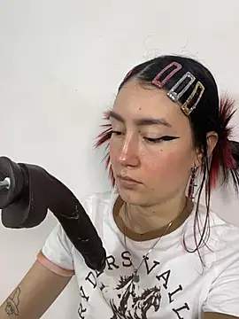 Lizzy_davis3 - control machine for 2 min milk milk milk