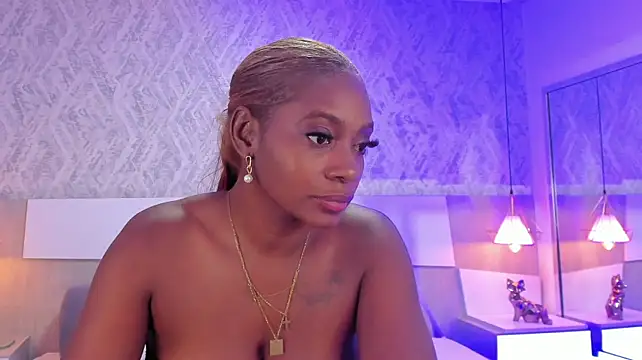 Tisha-Cole - Bounce them hard for 30 seconds