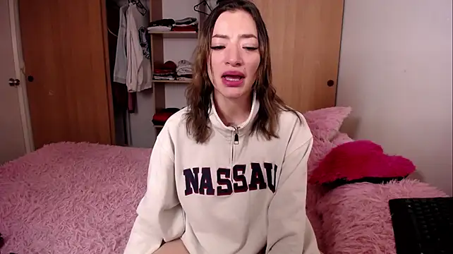 Zoe_jones13 - fuck me in missionary