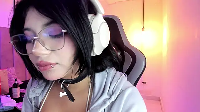 Kitty_Gang - Fuck my ass for the first time 🥵🍑😈
