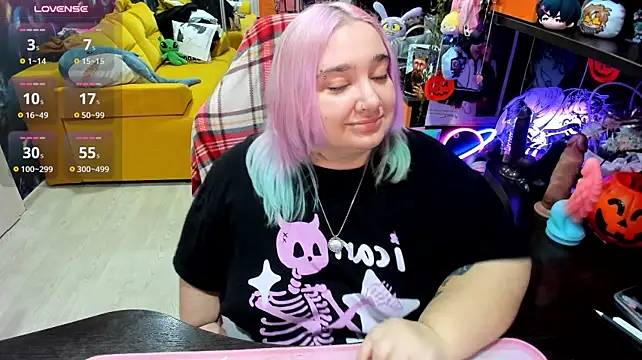 Softie_Sofy - Pussyfuck with black big toy~( •̀ ω •́ )