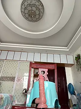 Alicia066 - 黑牛炮机同时干艾莉