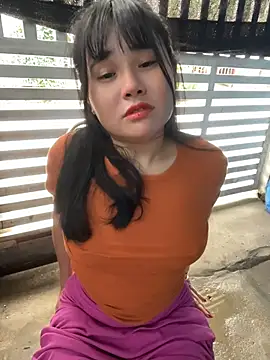 Fishinggirl2k - No pants, riding a fake penis, 5m public