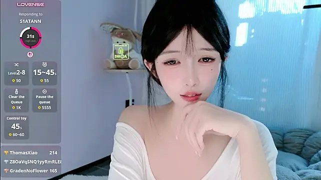 Lulu-789 - 今天降温了，但是我的心是热的