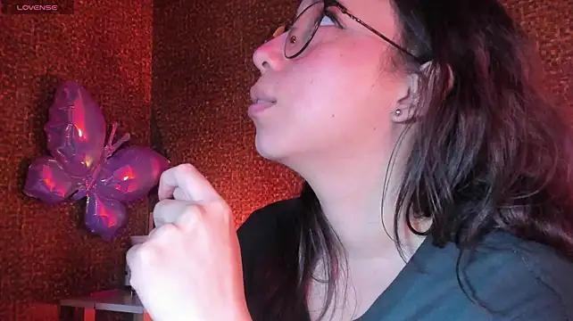 Apartment28 - 💦CUMMMM on her pretty face or mouth💦
