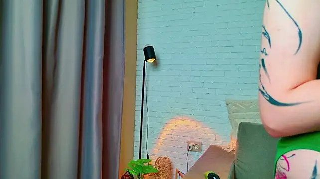 _Alison__ - Spank me in doggy
