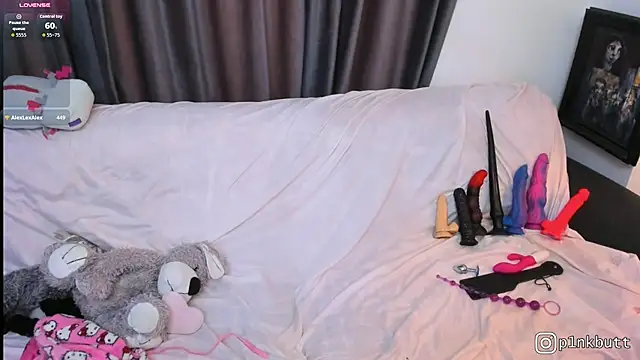 HelenGoat - Naked ass twerking!!!