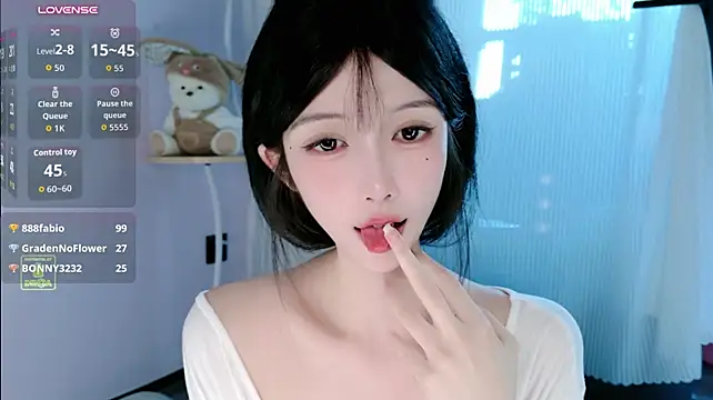 Lulu-789 - 今天降温了，但是我的心是热的