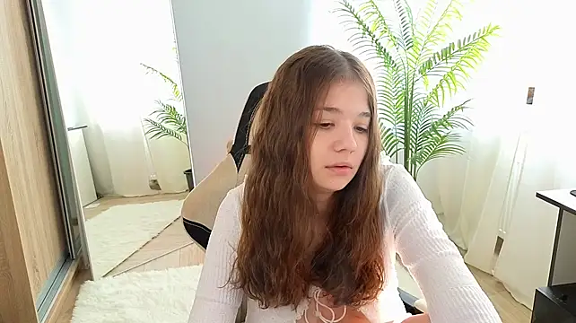 Leela_sun - doggy