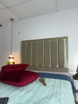 Aisha_k - Fingers in vagina and ass💕