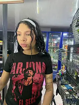 Rosita_rousse - A FINGER IN MY PUSSY