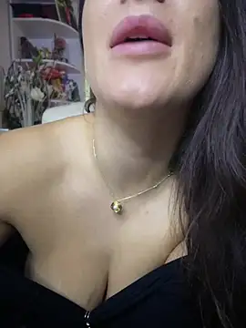 HotXMom_ - pleasure me