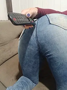 Lupita_sol - Masturbation dildo in ass