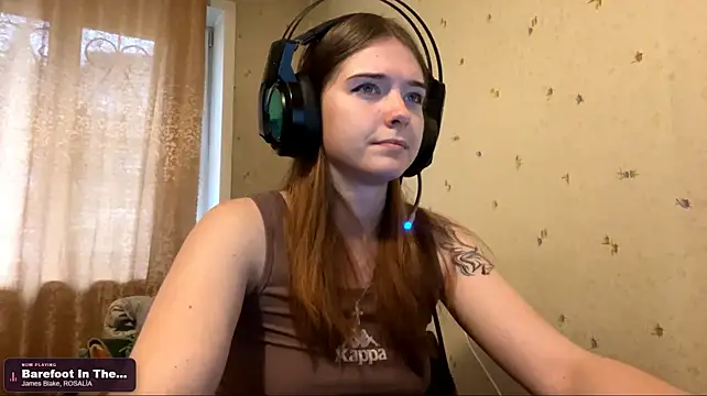 RealMaria - Flash boobs