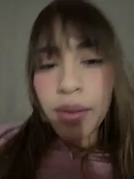 Romyamo - Show ass hole
