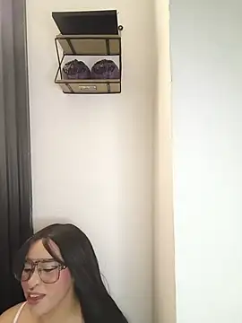 Gemai_yi - FUCK PUSSY WITH DILDO AND DOMI