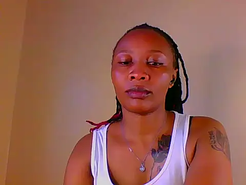 _Shantel1