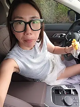 Presale - 足交大鸡吧
