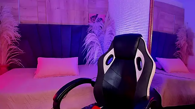 SweetDevil_7 - ASS RED 🔥🔥