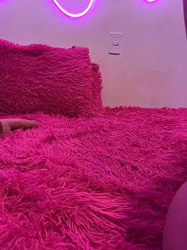 Miss-lyra - 2 MINUTES OF EXTRA FUN 😈🎮