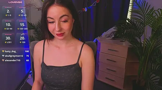 Kaylee_Blush - blow kiss