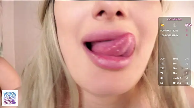 CarolynnHenery - 💖Slobbery French Kiss💖