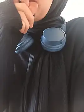 MisyonerNur - Dışarıda göğüslerini aç 😅