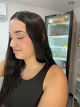 Sara-cherry - ✨GIVE ME MILK FROM YOUR TITS✨
