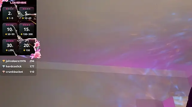 Evaa_Monroe - straddling a dildo 💦😈